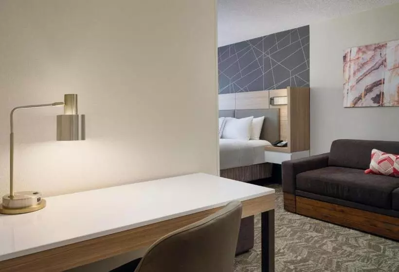 キングサイズベッドのスイートルーム, Springhill Suites Edgewood Aberdeen