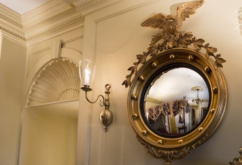 标准间, The Chanler At Cliff Walk