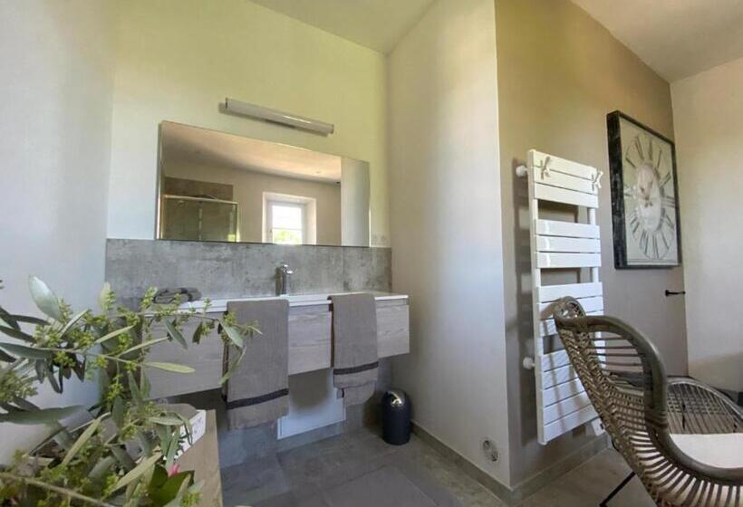 デラックスルーム, Hestia