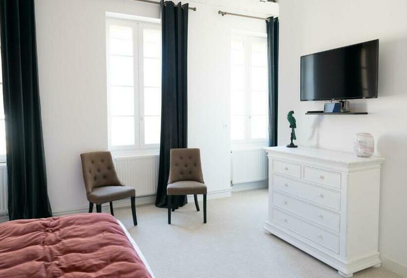 Номер Стандарт Трехместный, Pavillon Des Millésimes