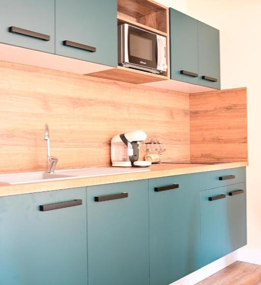 Апартаменты 1 Спальня Вид на Бассейн, Pavillon Des Millésimes