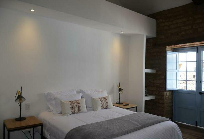 غرفة قياسية, Casa Manoa