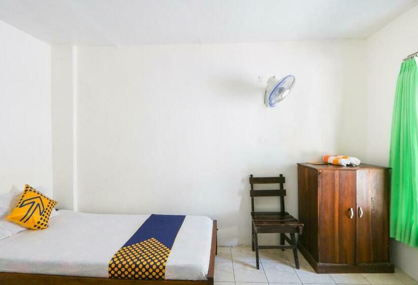 Camera Standard, Spot On 2422 Hotel Moga Sari