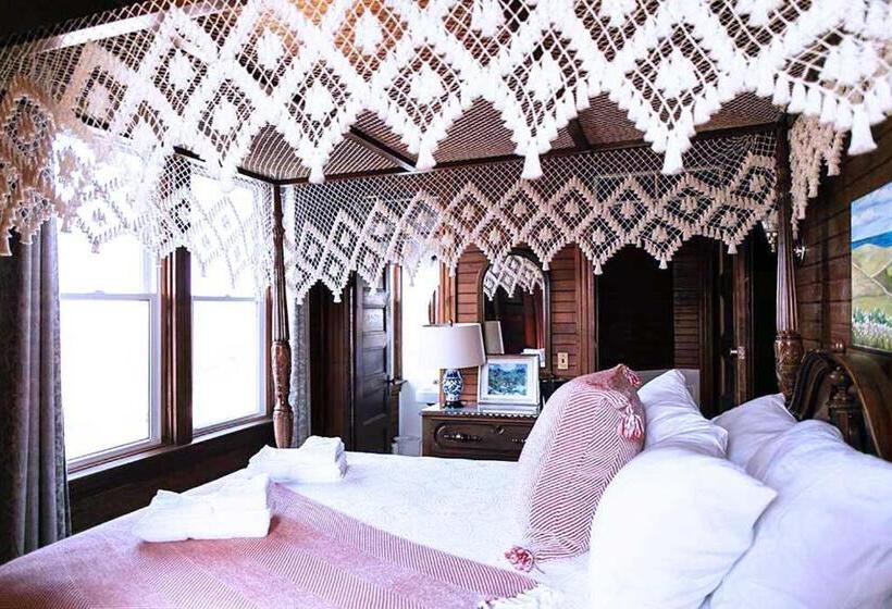 Номер Deluxe Вид на Море, The Sullivan House