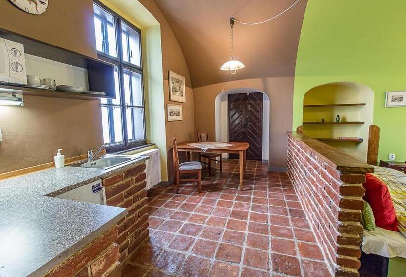 غرفة قياسية, Ubytování 8