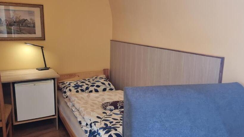 غرفة قياسية فردية, Ubytování 8