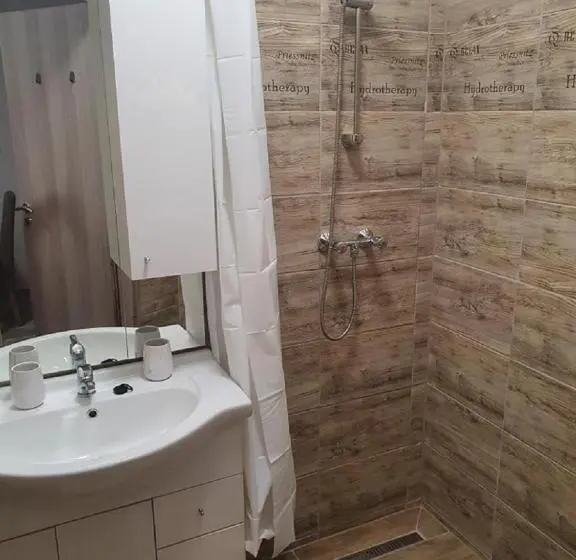 スタンダードルーム, Hócza House Poroszló