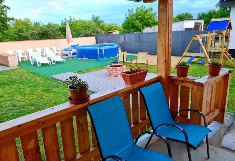 标准间带阳台, Hócza House Poroszló