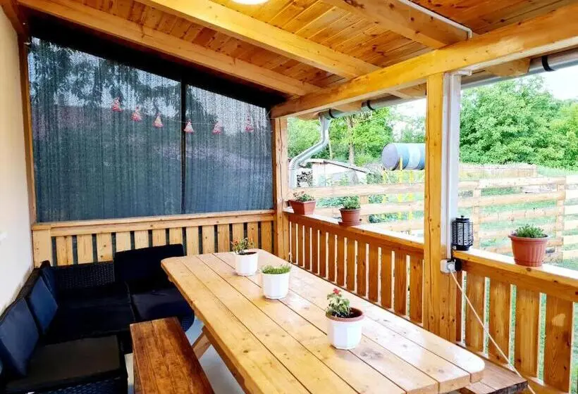 バルコニー付きスタンダードルーム, Hócza House Poroszló
