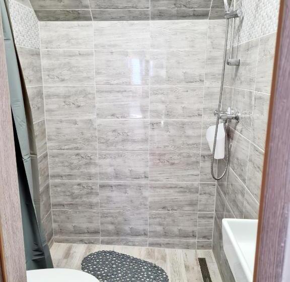 Standard room with outdoor bath, Hócza House Poroszló