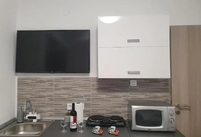 Standard room with outdoor bath, Hócza House Poroszló
