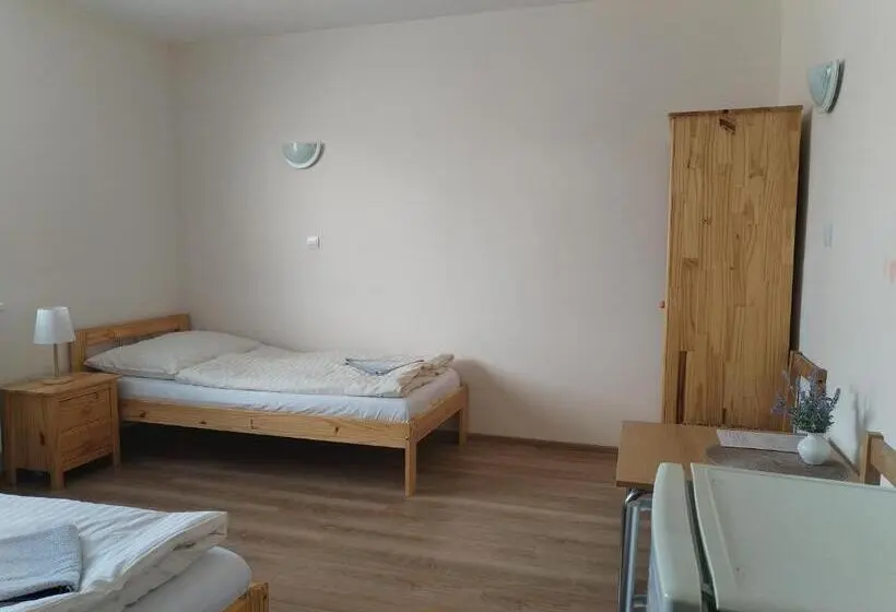 スタンダードルーム, Turistická Ubytovňa Hornád