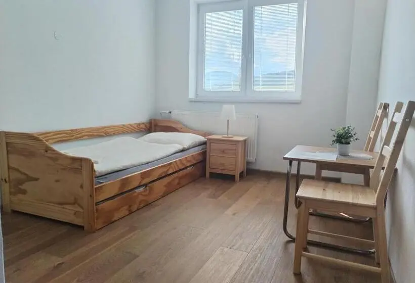 スタンダードシングルルーム, Turistická Ubytovňa Hornád