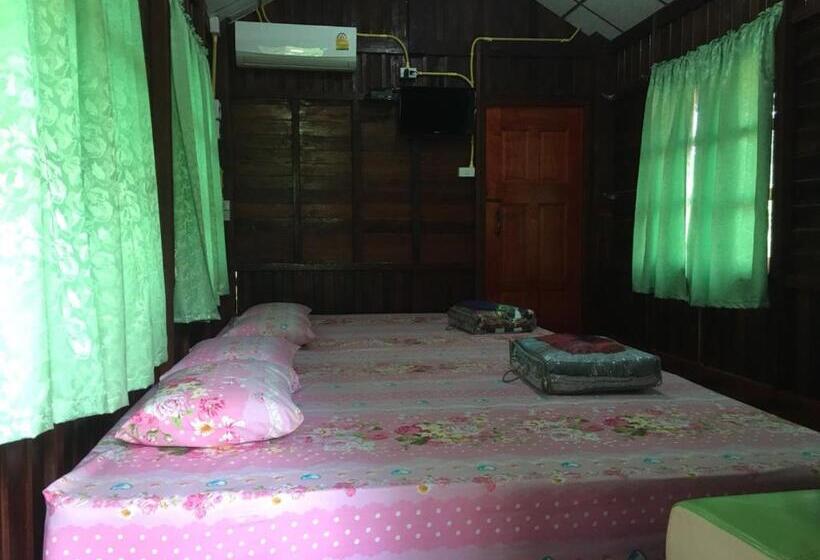 ファミリールーム, Baan Pak Wangthong