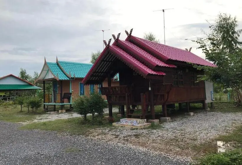 اتاق خانوادگی, Baan Pak Wangthong