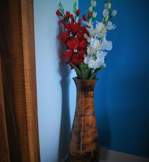 جناح مطلّ علي الجبل, Billingvista Guest House Bir