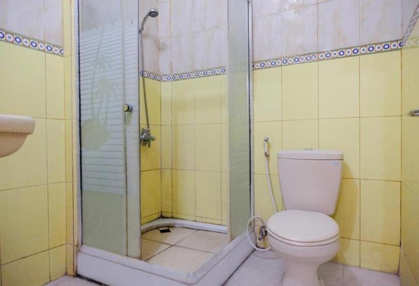 חדר דלוקס, Oyo 1984  Istana Family