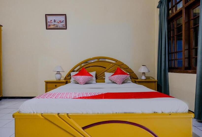 חדר דלוקס, Oyo 1984  Istana Family