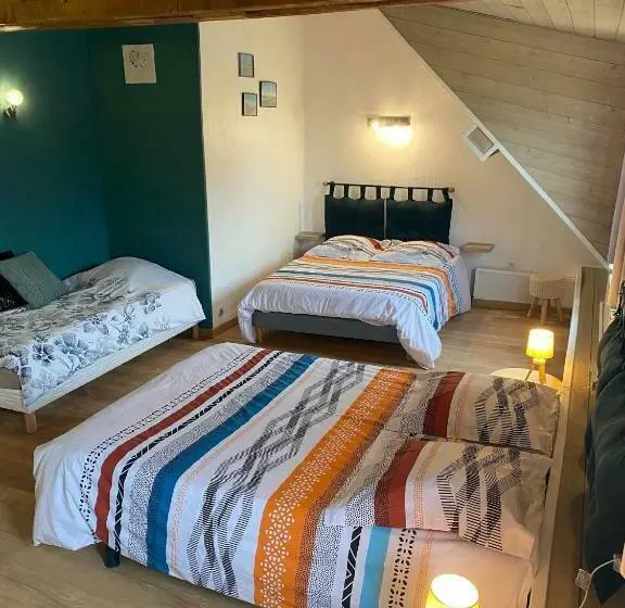 ファミリールーム, Chambres Dhotes A La Ferme
