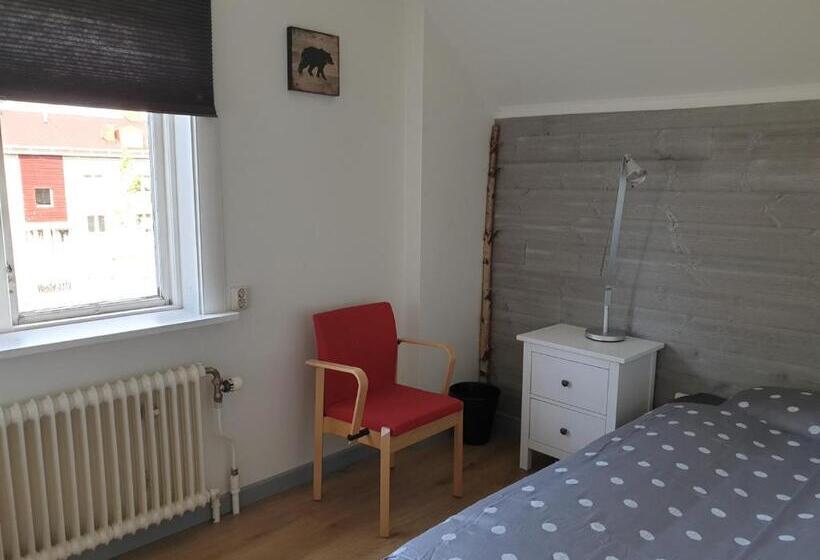 חדר סטנדרט יחיד, Hook&cup