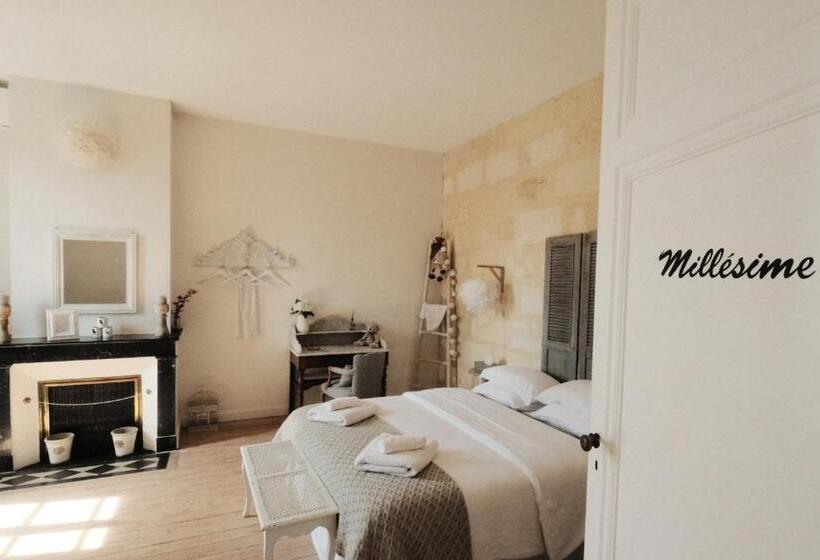 Standard room with outdoor bath, La Maison Reverdi