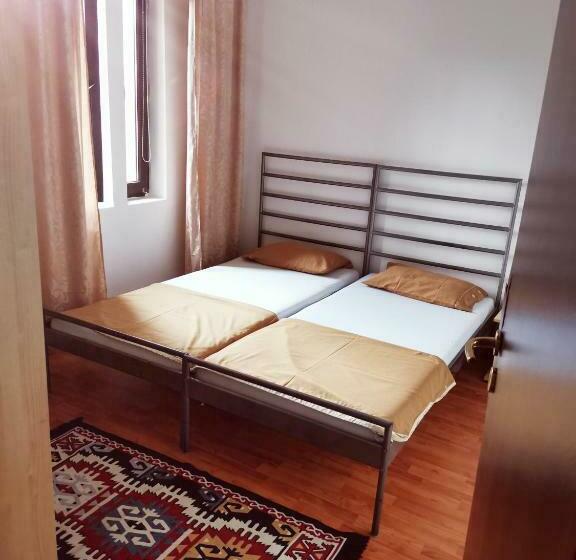اتاق لوکس, Natalia Guesthouse