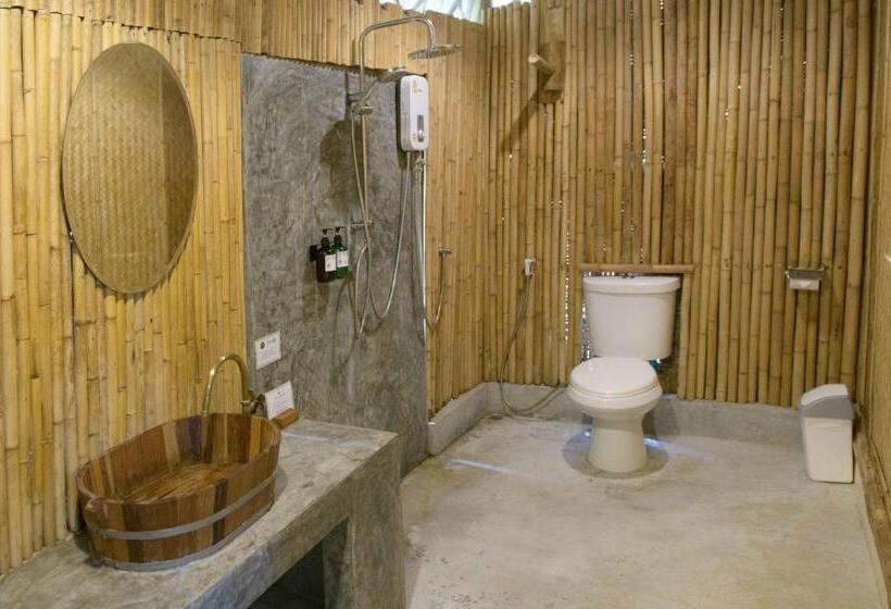 בונגלו סטנדרט עם נוף לגינה, Orion Healing Centre