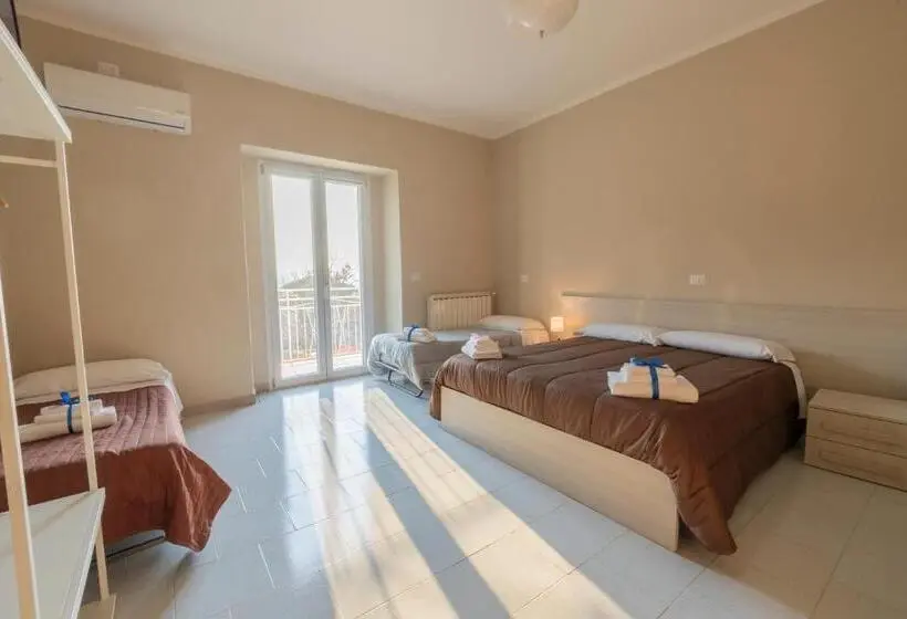 デラックスの4人部屋, Le Camere Di Corte