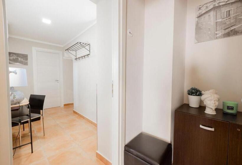 2 Bedroom Suite with Balcony, Le Camere Di Corte