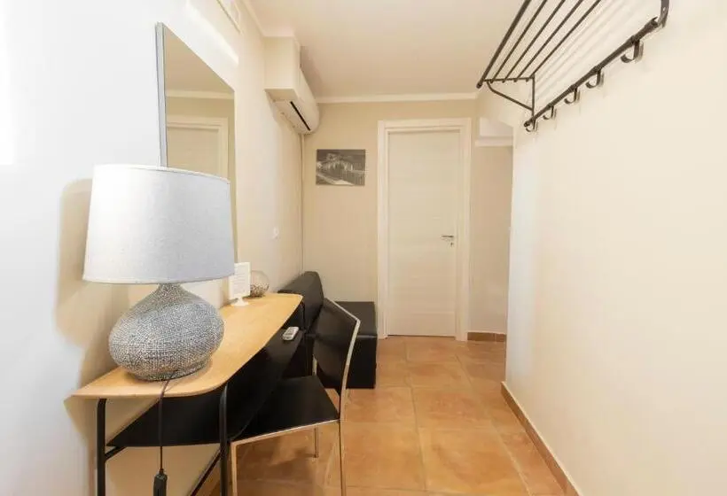 2 Bedroom Suite with Balcony, Le Camere Di Corte