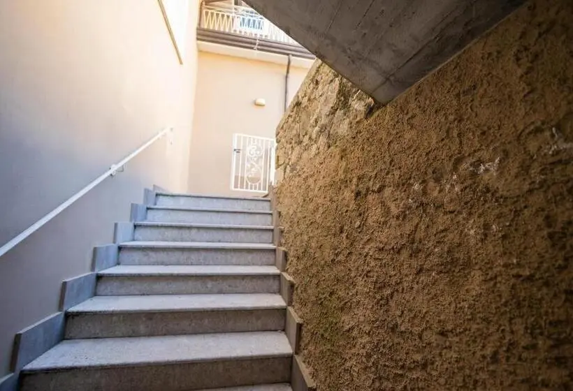 クラシックルーム, Le Camere Di Corte