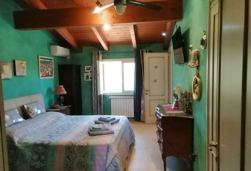 חדר סטנדרט עם מיטת קינג, Orange Ville