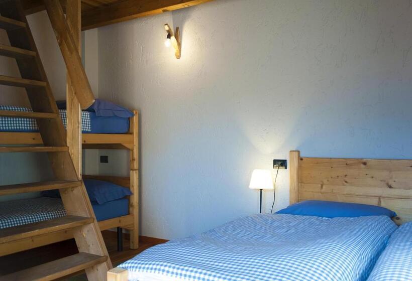 חדר סטנדרט לארבעה, Agriturismo La Pedruscia