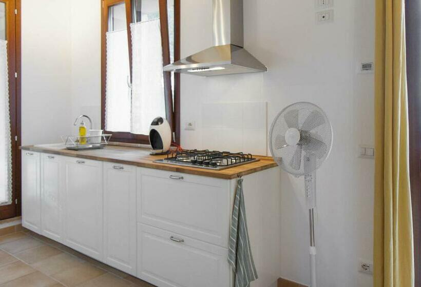 إستديو عائلى, Agriturismo Rosa Antica