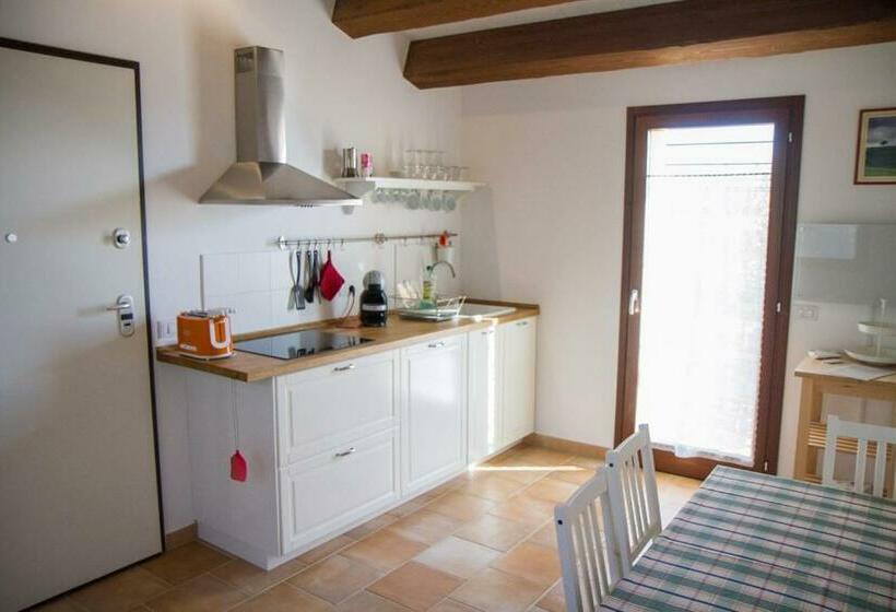 بنگله خانوادگی, Agriturismo Rosa Antica