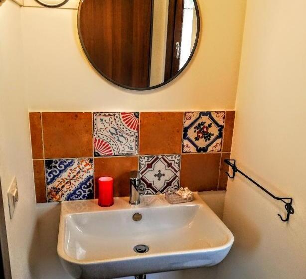 بنجلو عائلى, Agriturismo Rosa Antica