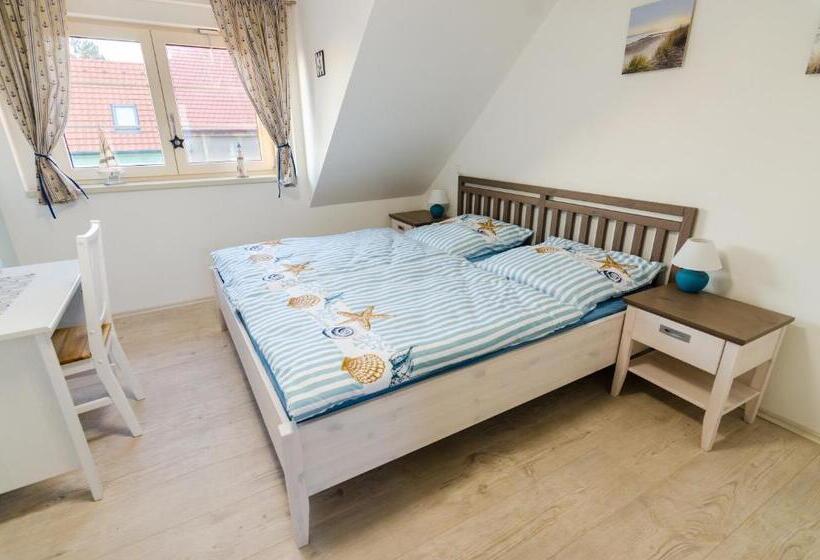 חדר קלאסי לשלושה, Guesthouse Sam