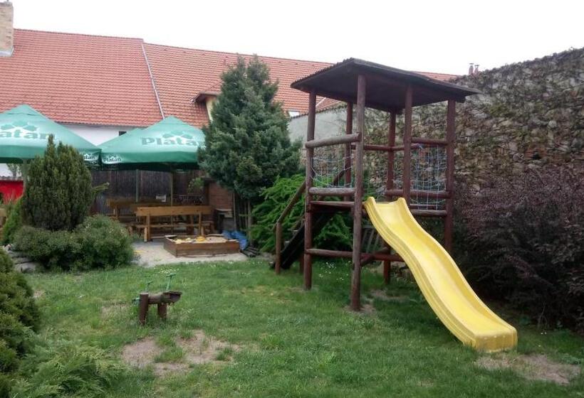 Семейный Номер, Penzion U Formana