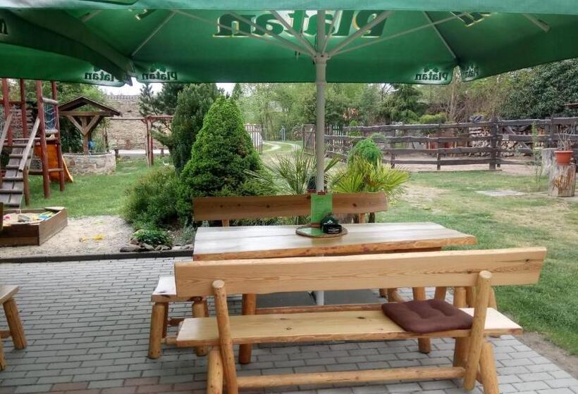 Семейный Номер, Penzion U Formana