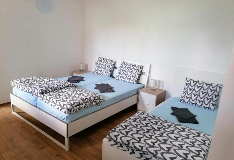 Четырехместный Номер Стандарт, Penzion U Formana