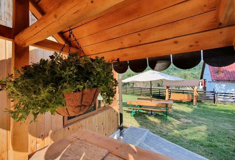 Дом 4 Спальни, Popasul Găleșean