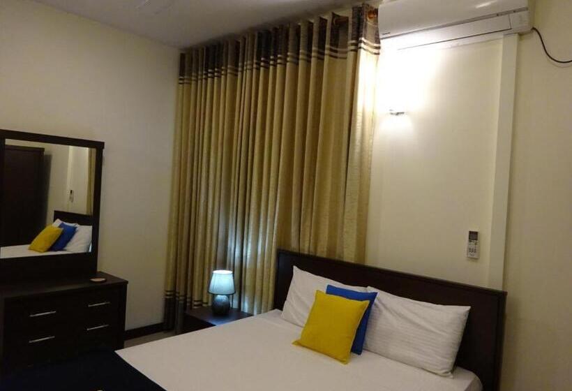 غرفة قياسية حمام مشترك, Water Park Residencies