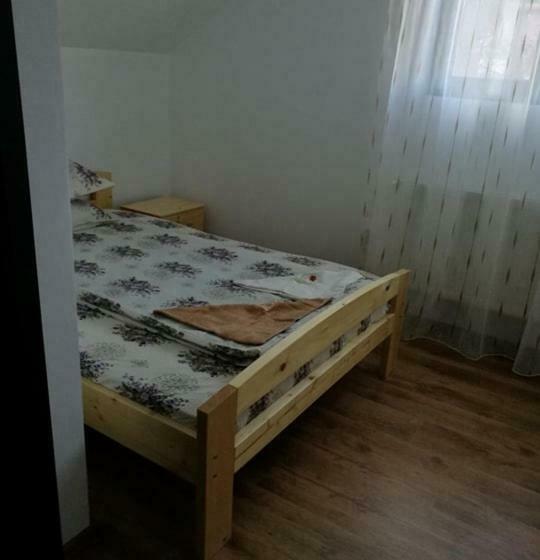 غرفة قياسية, Pensiunea ,,suciu