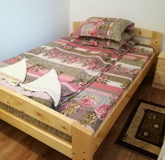 اتاق استاندارد, Pensiunea ,,suciu