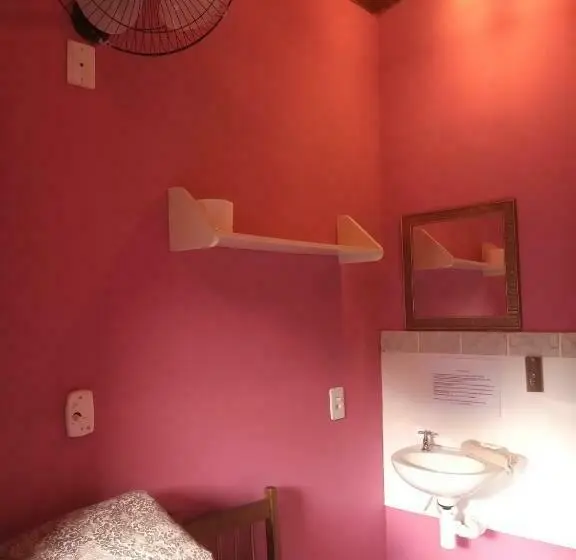 Standard-huone Parveke, Albergue Muzy
