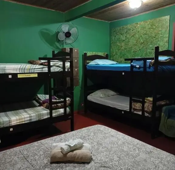 Perhehuone, Albergue Muzy