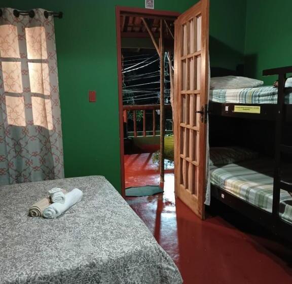 Семейный Номер, Albergue Muzy