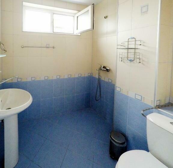 Deluxe Rum, къща за гости аси