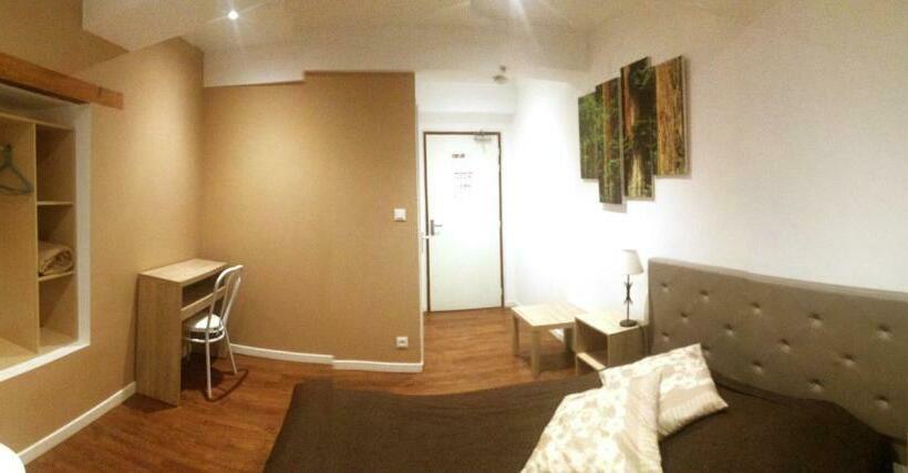 标准间, Auberge Roman