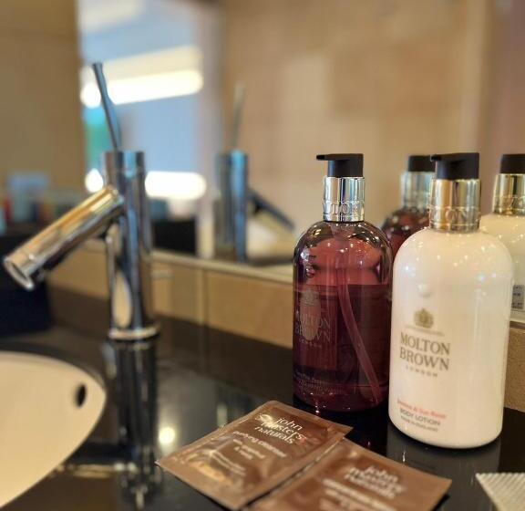 חדר סופריור מיטת קווין, Scapes The Suite